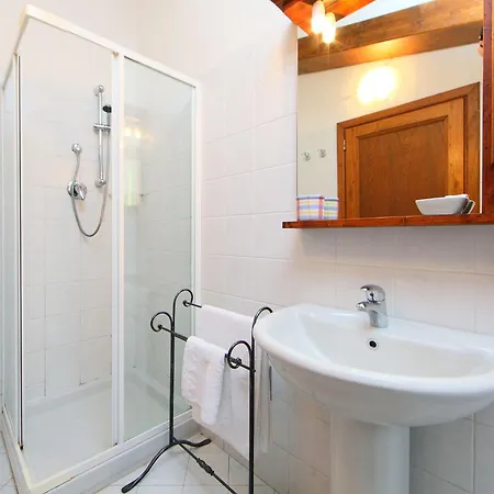 Simone By Interhome شقة